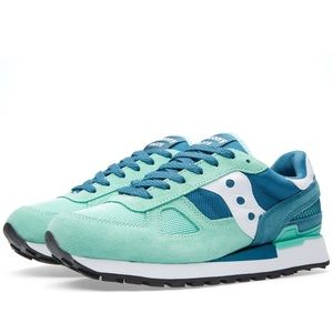 Teal saucony shadow 6.5